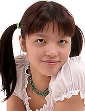 Sexy Asian schoolgirl